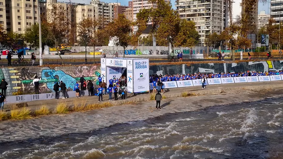 Aguas Andinas  15 años saneamiento Rio Mapocho